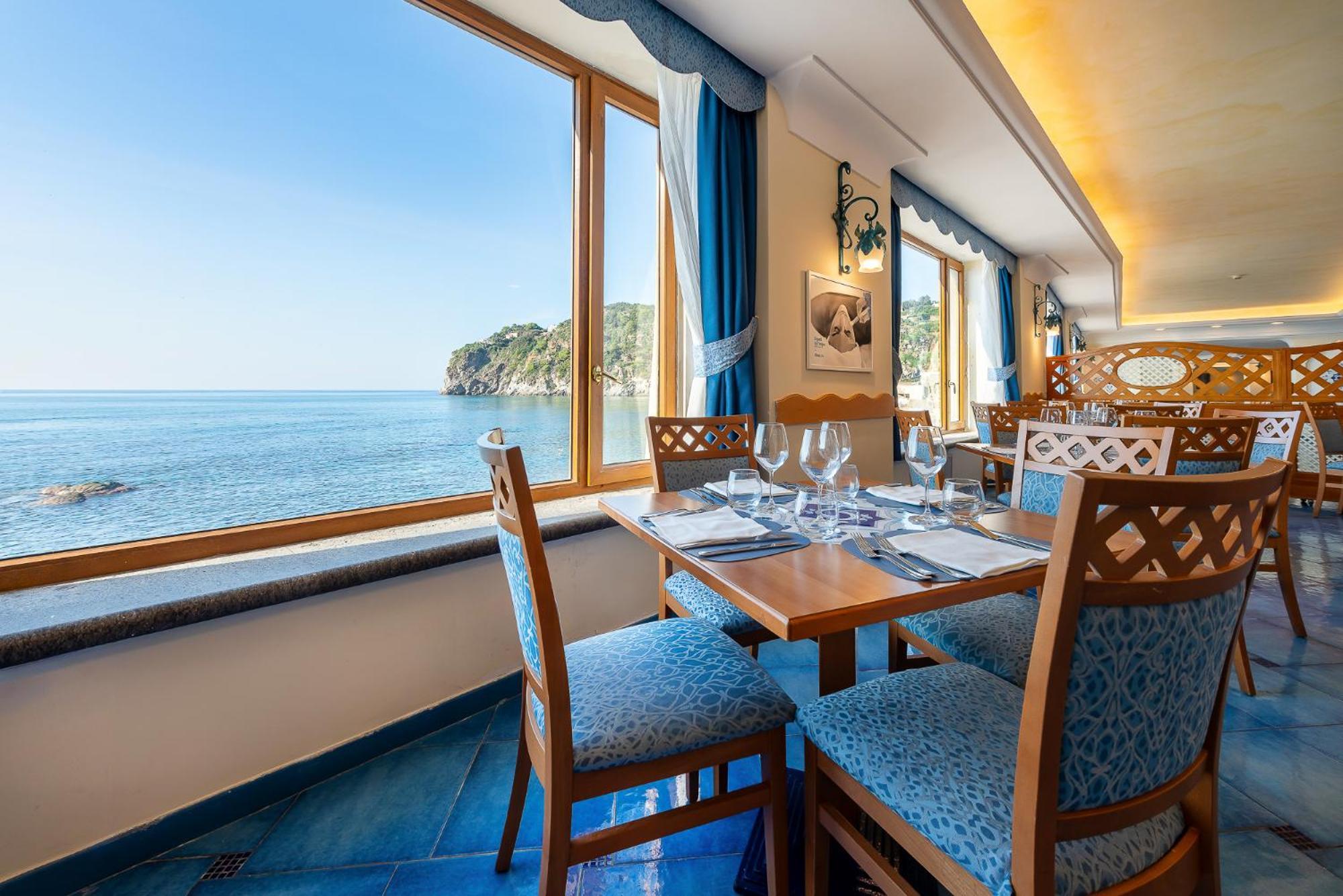Terme Tritone & 4* Forio di Ischia