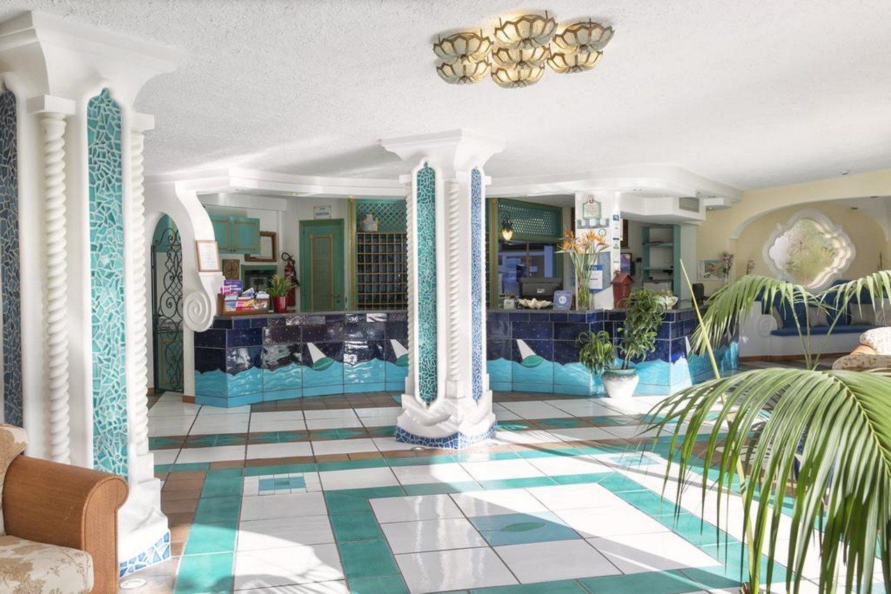 Terme Tritone & Spa Hotel 4*